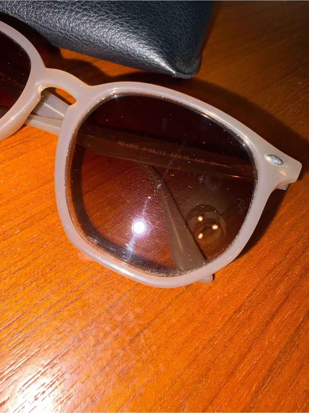 Ray-Ban Sunglasses – Beige/Tan Frame – Brown Gradient Lenses – Needs Adjustment